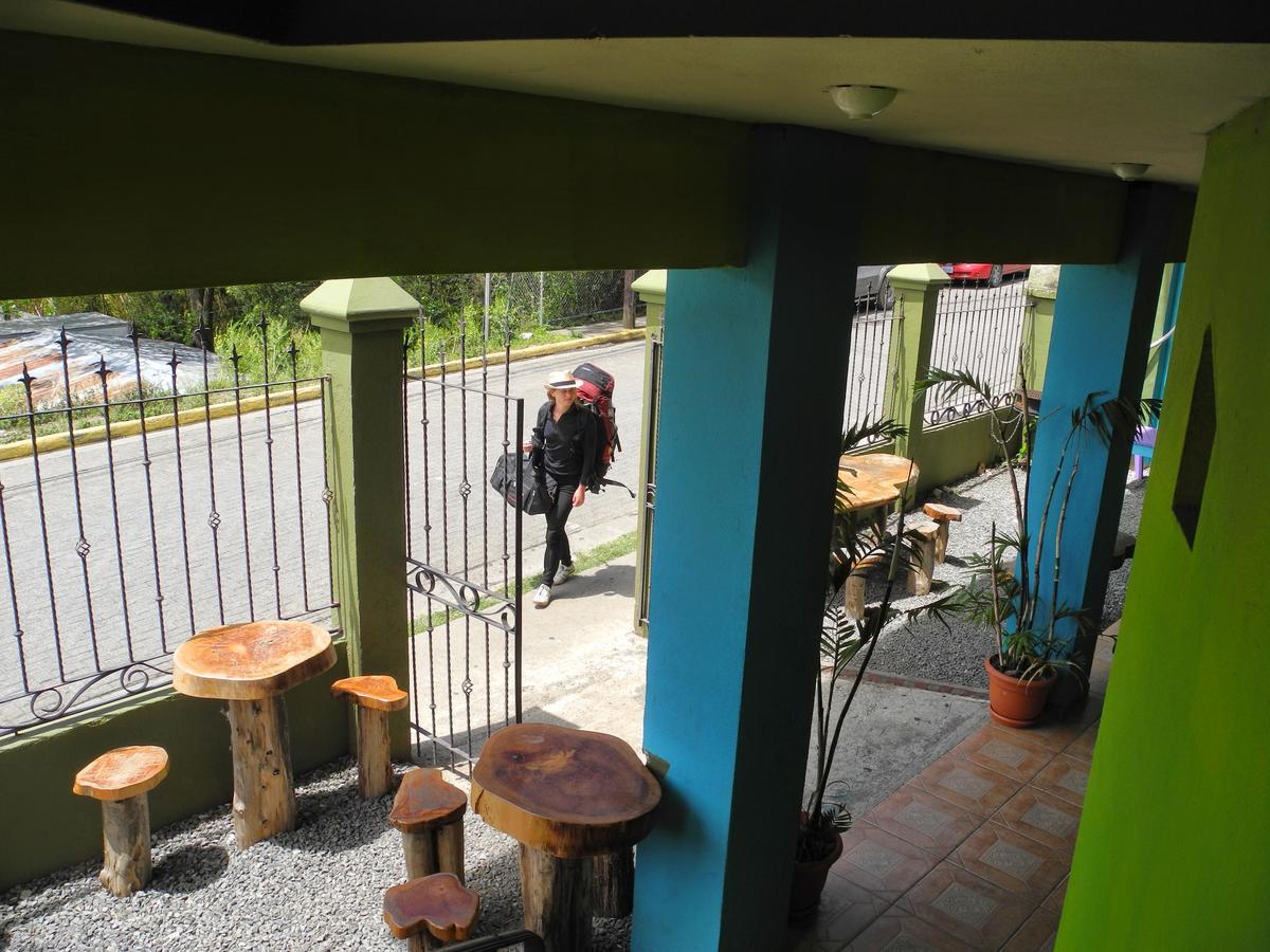 Sleepers Sleep Cheaper Hostel Monteverde Exterior foto